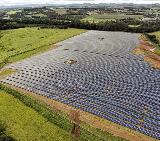 Brasil entra no top 10 mundial de geração de energia solar; MG lidera  produção